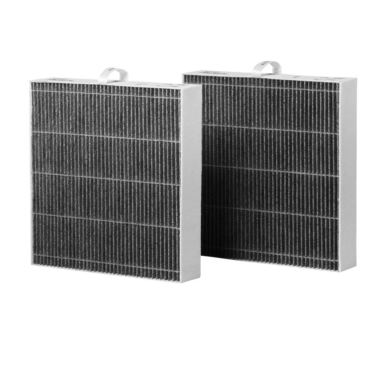Zwei Blueair DustMagnet ComboFilter Ersatzfilter mit gefaltetem Aktivkohle-Vlies und Grifflasche, Gesamtansicht